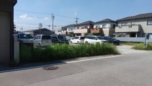 公園　西側の駐車場